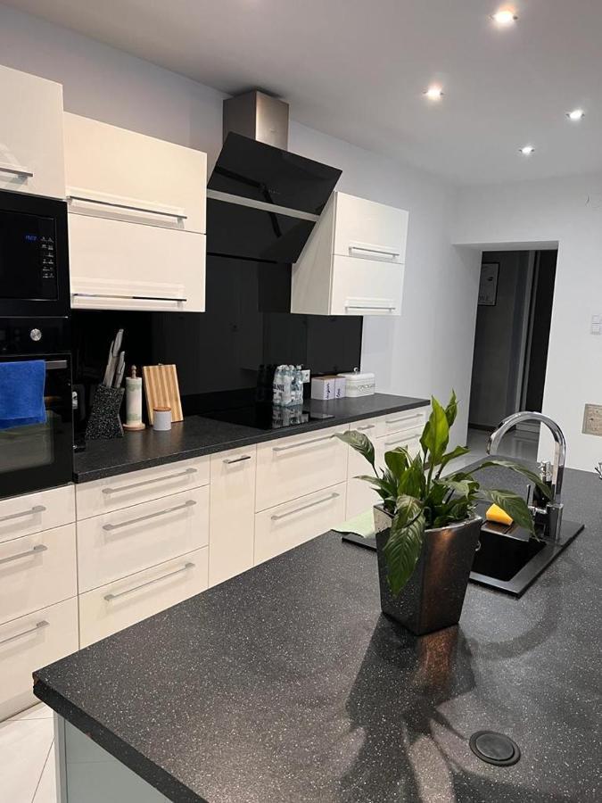 Apartament Przy Twierdzy Kłodzko Buitenkant foto